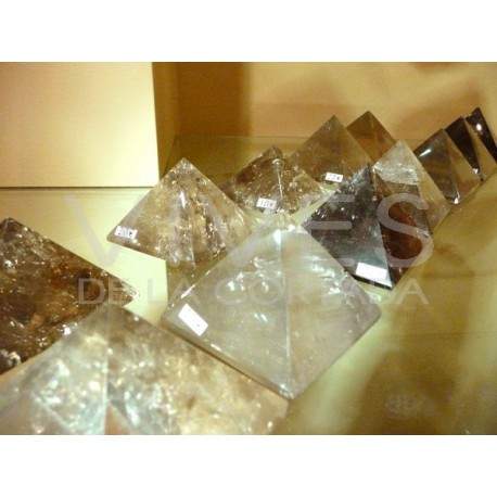 Pyramides polies de Quartz Fumé.
