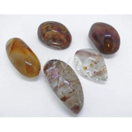 Quartzo óptico, peças polidas arredondadas com efeito de lupa, quartzo de alta qualidade incrustado com lodolites, rutis e óxido
