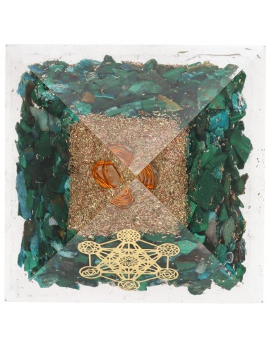 Pyramide en résine malachite avec...