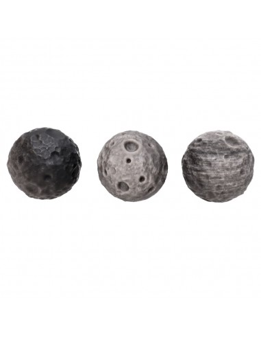 Small Silver Obsidian Moon