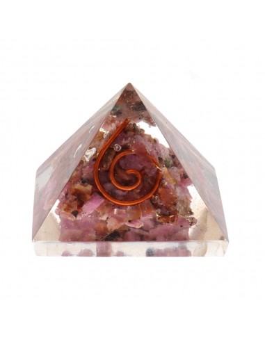 Resin Ruby Pyramid with 3x3cm Spiral