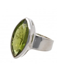 Faceted Peridot Ring in 925... 2