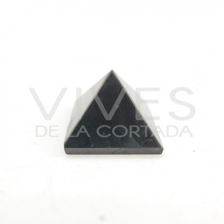 Small Polished Shungite Pyramid 2,5x2,5cm
