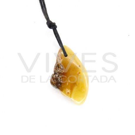 Pendentifs en ambre semi-poli (10gr)