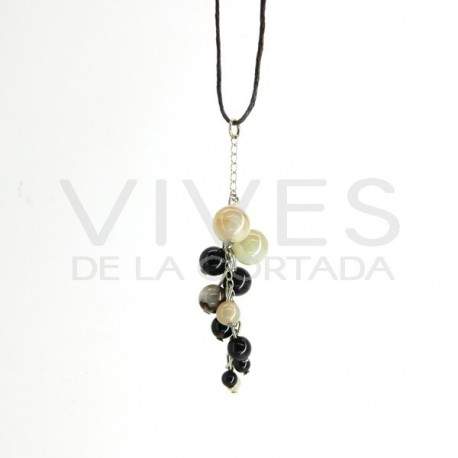 Pendant agate Big With Thread and Metal Clasp 